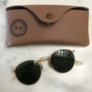COPY - COPY - Vintage Ray-Ban Round sunglasses